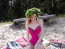 19Yo Areana Masturbating On The Beach Celebrating Summer Solstice - Southbeachcoeds
