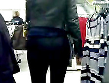 Big-Assed Chick Wearing Legging Caught On Camera In A Shop