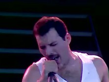 Queen - Who Wants To Live Forever (Live At Wembley