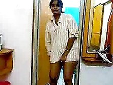 Naughty Indian Girl Shows Her Legs In Homemade Video