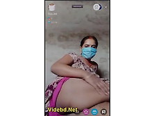 Face Masked Village Ex-Wife Live Online Camera Show To Earn Money
