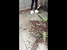 Step Mom Fuck And Make Step Son Jizz On Her Leggings In The Back Garden