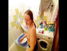 Spying Caught Like A Naked Mommy Washing Clothes - Mynakedstepmother