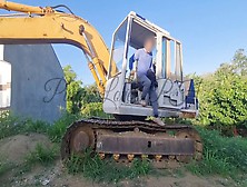 Excavator Operator Fan Fuck Me Near The Road,  Bako Operator Tigang Na Tigang Kumantot