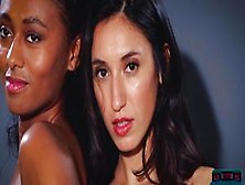 Big Booty Ebony Jahla And Sexy Latina Babe Deisy Leon Lesbian Softcore Porn