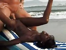 Sexy African Woman Fucked By White Stud On Beach