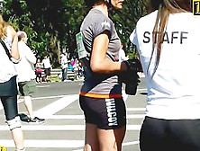 Voyeur Street Candid Features A Girl In Tight Leggings
