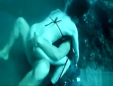 Scuba Diving Couple Fucks In The Ocean