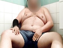 Beefy Guy Indulges In Golden Shower Kink And Self-Pleasure On Fansly /adambhm Eveffa