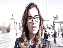 Enchanting Lassie In Glasses Emotion-Charged Xxx Clip