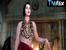 Isabella Rossellini Sexy Scene In Death Becomes Her