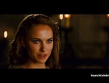Natalie Portman (2011) Caballeros,  Princesas Y Otras Bestias 02.