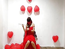 Beauty Women Wating For Her Valentine's Fully Seducing