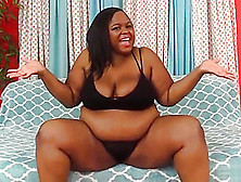 Fat Ebony Plays With Her Pussy Before Fucking
