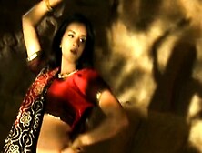 Indian Princess Getting Down Naked And Dance Nakedly