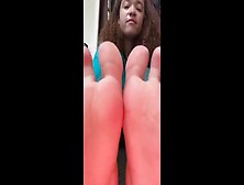 Isabelle's Amateur American Stinky Feet Tease #1