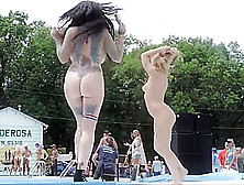 Nude Big Boobs Strippers Dancing In Public - Xdance. Stream