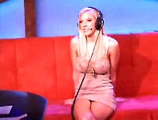 Howard Tv - Pornstar Bibi Jones