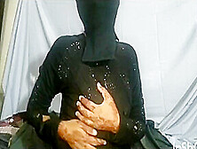 Lahori Islamic Girl Showing Her Beautiful Boobs