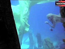 Daryl Hannah Topless Mermaid – Splash