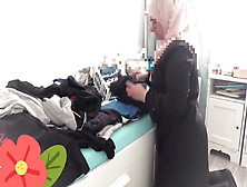 Hijab Mom Sarah Gigantic Rear-End