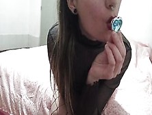 First Time I Play With My Anal Plug And My Dildo Inside My Cunt