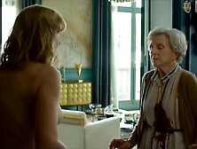 Karin Viard In Dear Mother