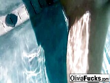 Turned On Olivia Plays With Her Vagina Underwater