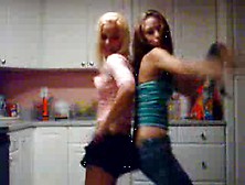 Girls Dancing Jailbait