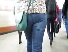 Tight Round Ass In The Subway