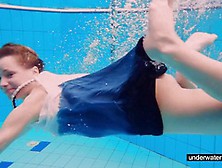 Sexy Teen Girl Avenna Is Swimming In The Pool