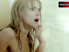 Erin Richards Nude In Bathroom – The Quiet Ones