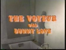 Bunny Love - Voyeur