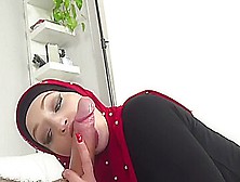Horny Photographer Fucked Sexy Muslim Woman