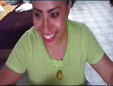 Miri Alentando Chiles Via Webcam