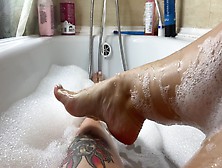 Foot Fetish Videos In The Bathtub..  Lots Of Foam And Cream