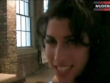 Amy Winehouse Hot Photo Shoot – Amy