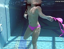 Naughty Jessica Lincoln Hot Teen Underwater