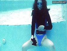 Wet Hot Underwater Pool Masturbation Of Emi Serene