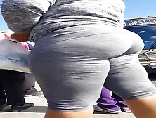 Nice Thick Hips And Phat Ass Bbw In Grey Sweatings