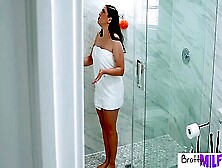 Free Premium Video Milf Valentina Bellucci Asks Stepson Why Dont You Help Wash My Titties? -S8:e8