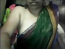 40Yr Old Sexy Desi Aunty Dances And Plays On Webcam