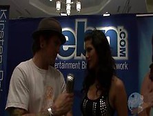 Show & Tell: Interview With Pornstar Sunny Leone