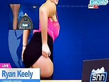 Camsoda - Big Tits Milf Ryan Keely Gets Her Pussy Super Wet On Sex Machine