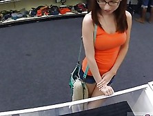 White Amateur Xxx Jenny Gets Her Ass Pounded At The Pawn Shop