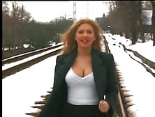 Admirable Busty Sonya Smith Featuring Blowjob Video