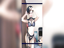 Marvelous Chinese Camgirl 洛幽幽 Wear Victoria's Secret And Getting Off By Hands