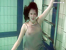 Super Hot Body And Big Tits Teen Katka Underwater
