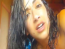 Webcams – Awesome Latina Striptease Masturbation