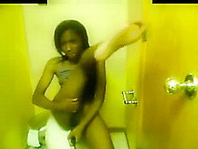 Young Black Girl Masturbates In Bathroom